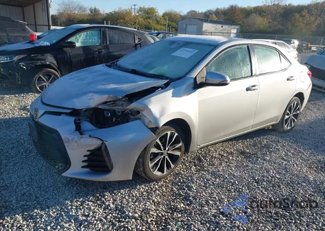2017 Toyota Corolla Se z USA, uszkodzony, nr VIN 2T1BURHE5HC949465
